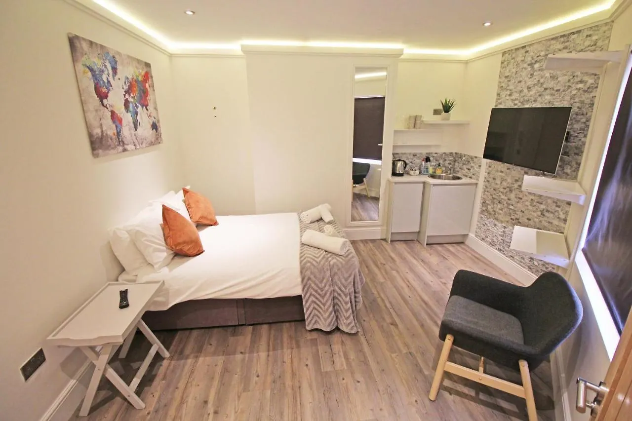 Stay Central The Grosvenor Studio Apartments