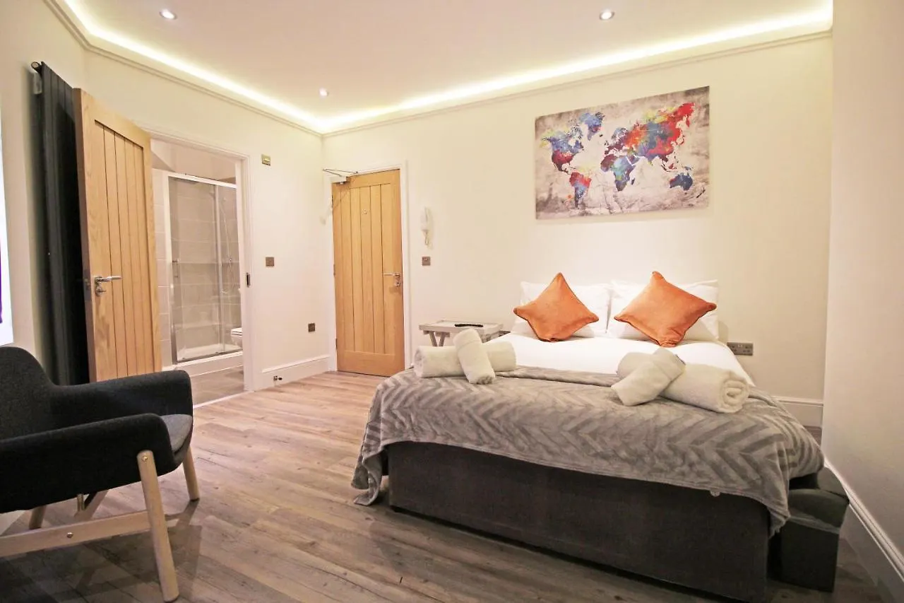 Stay Central The Grosvenor Studio Apartments