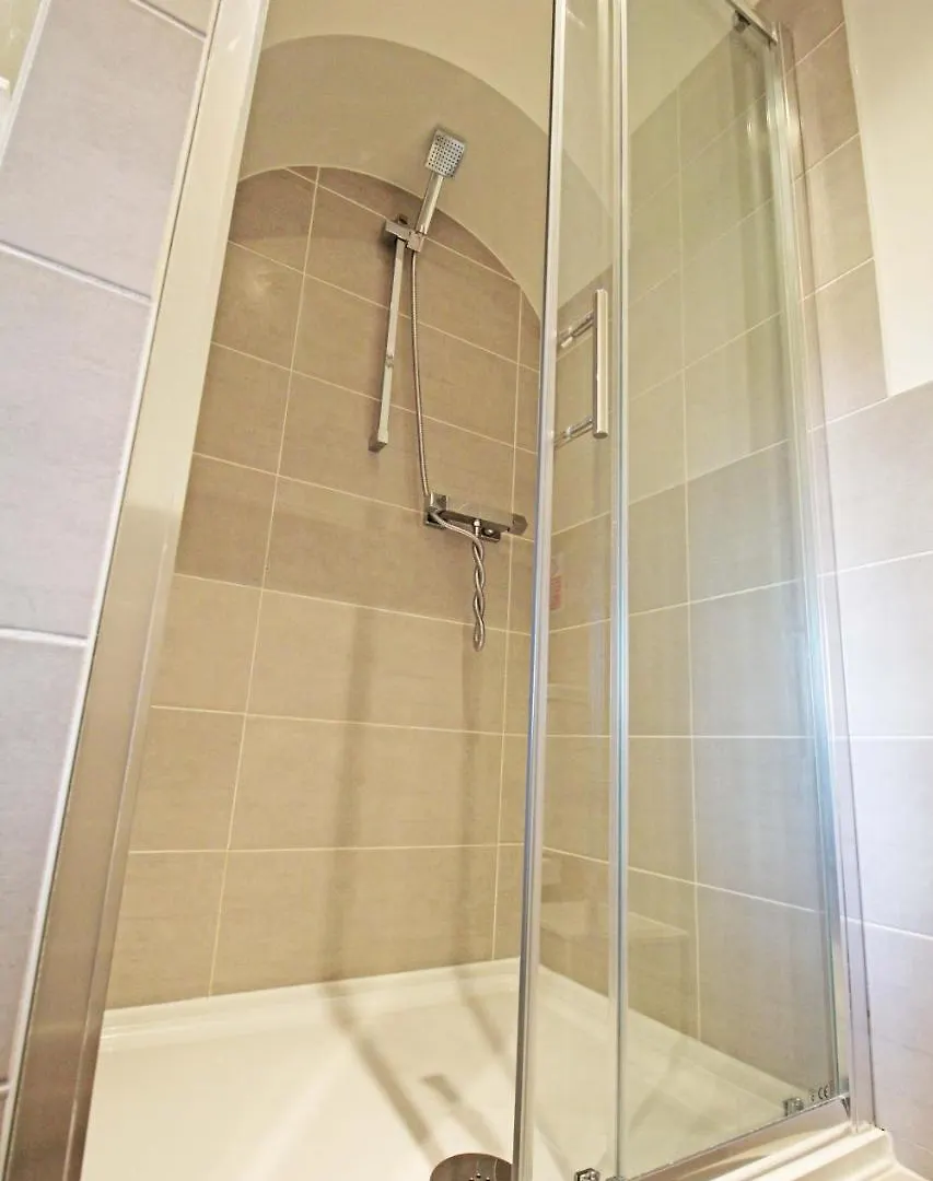 Stay Central The Grosvenor Studio Apartments