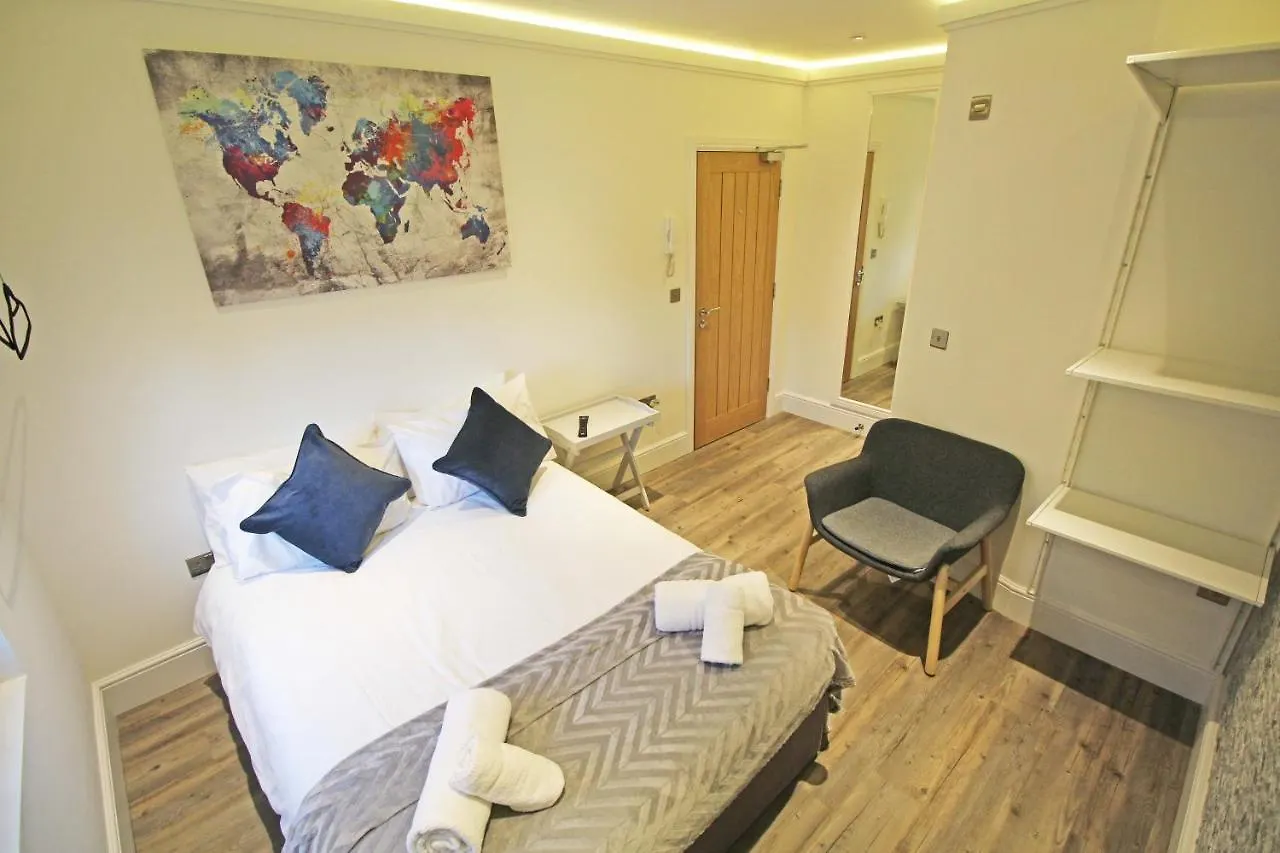 Stay Central The Grosvenor Studio Apartments 0*, Chester